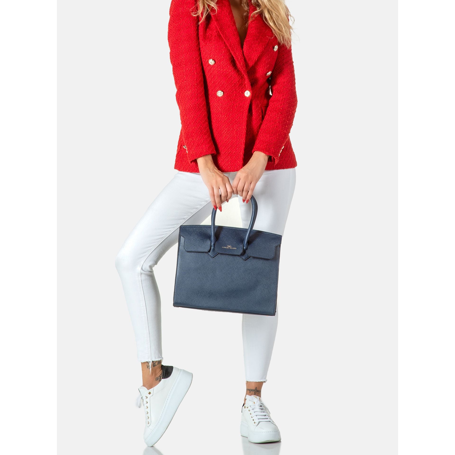 Twig Posete - Dalinda Essence